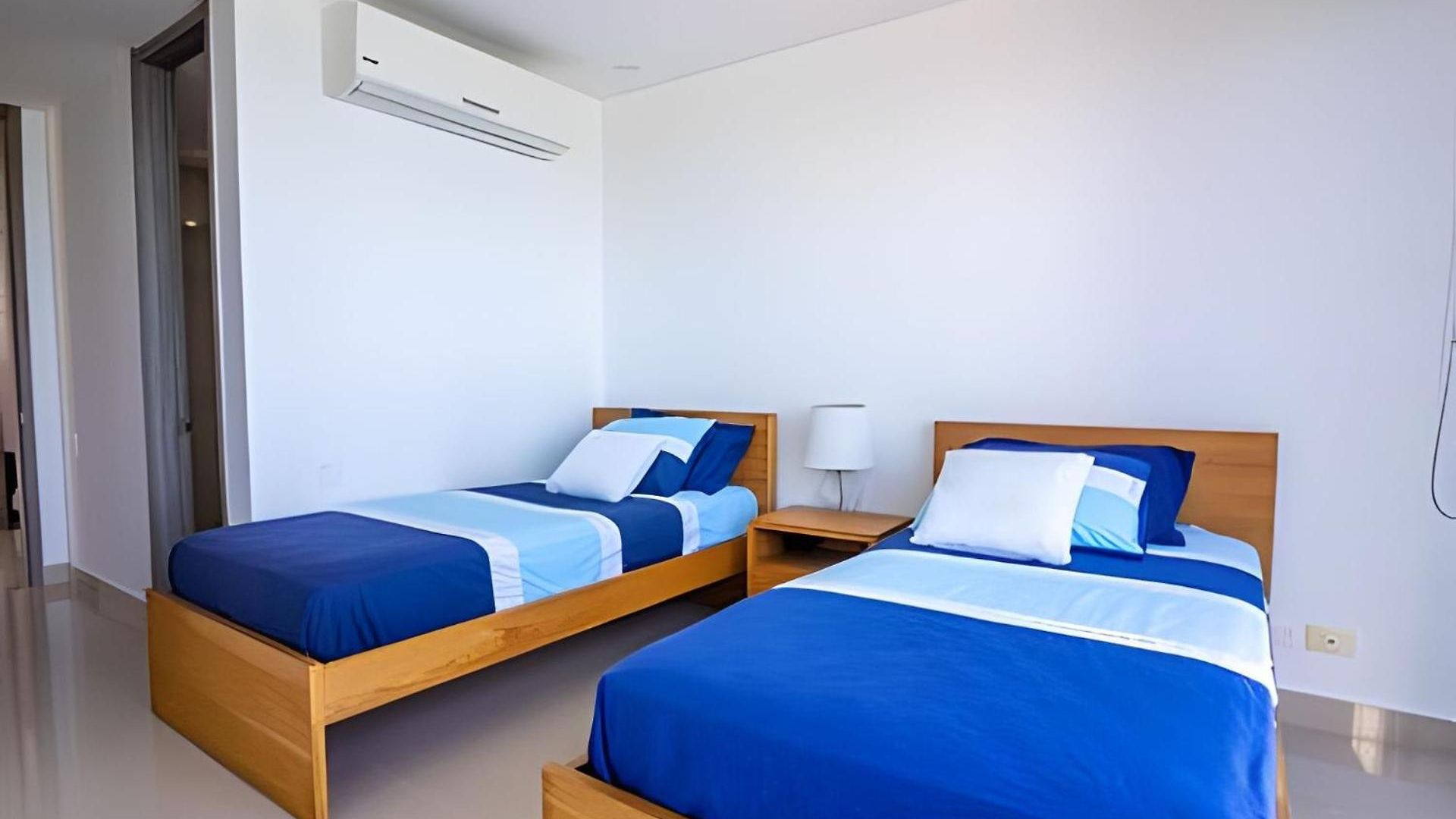 Apartamento Hermoso Apto Frente Al Mar - Morros Piso 9