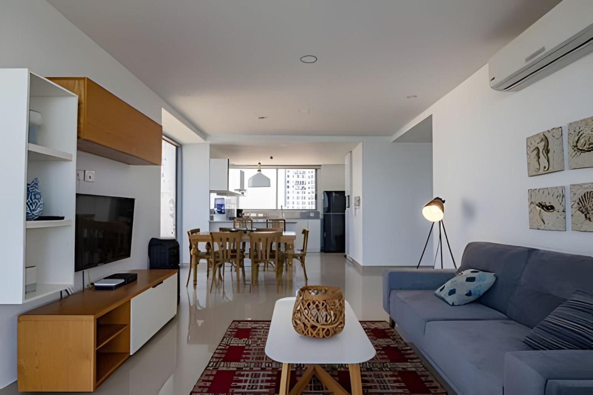 Hermoso Apto Frente Al Mar - Morros Piso 9 *