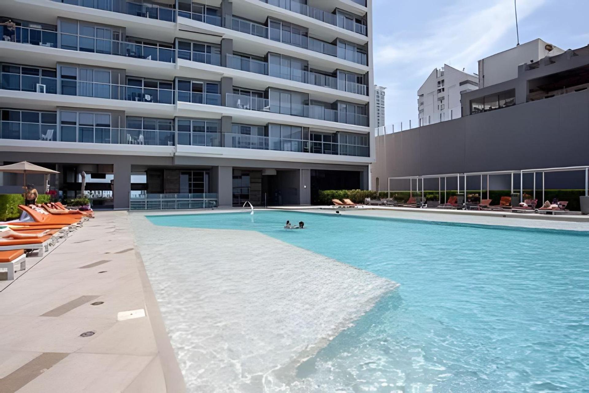 Hermoso Apto Frente Al Mar - Morros Piso 9