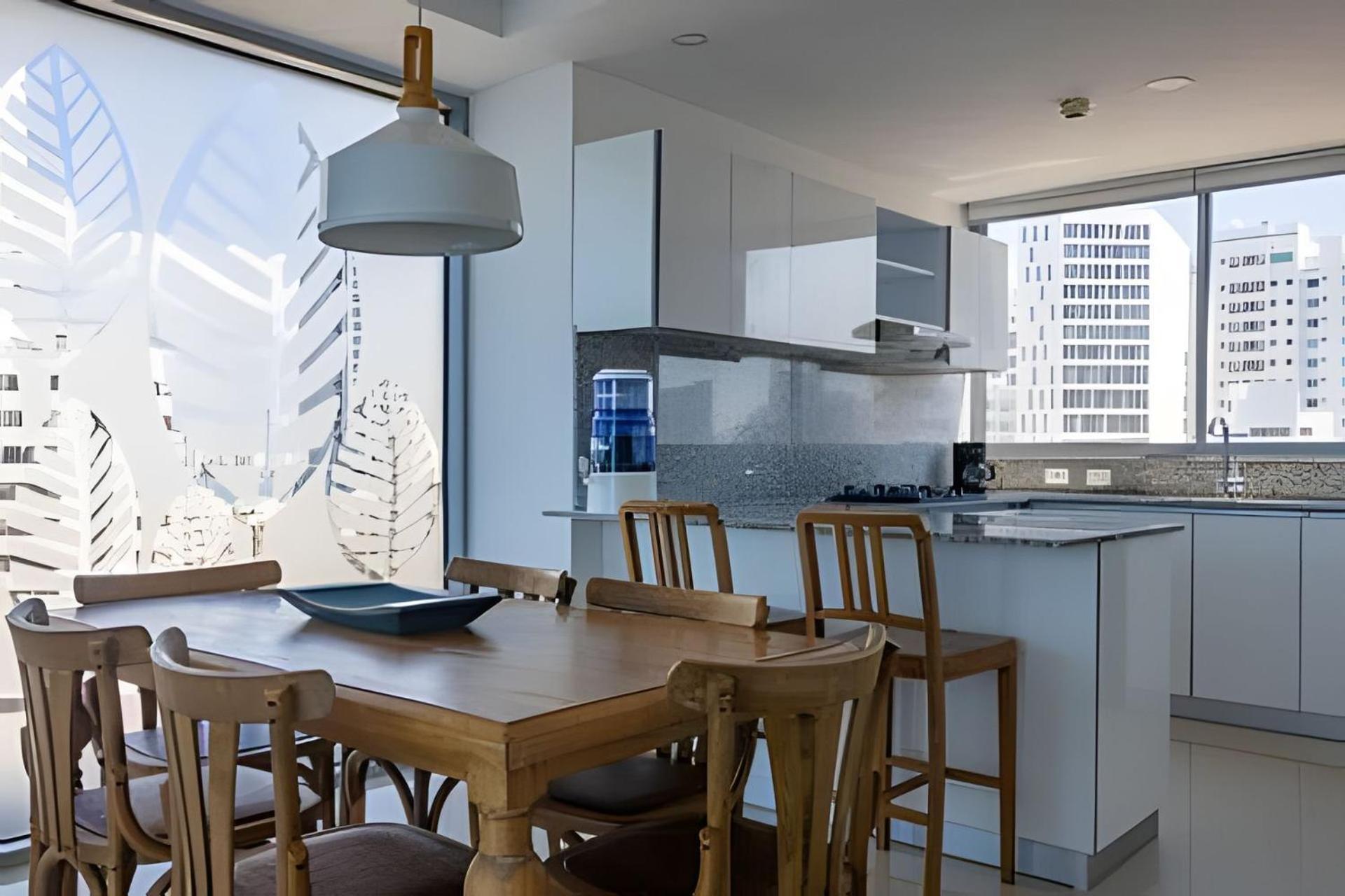 Apartment Hermoso Apto Frente Al Mar - Morros Piso 9 *